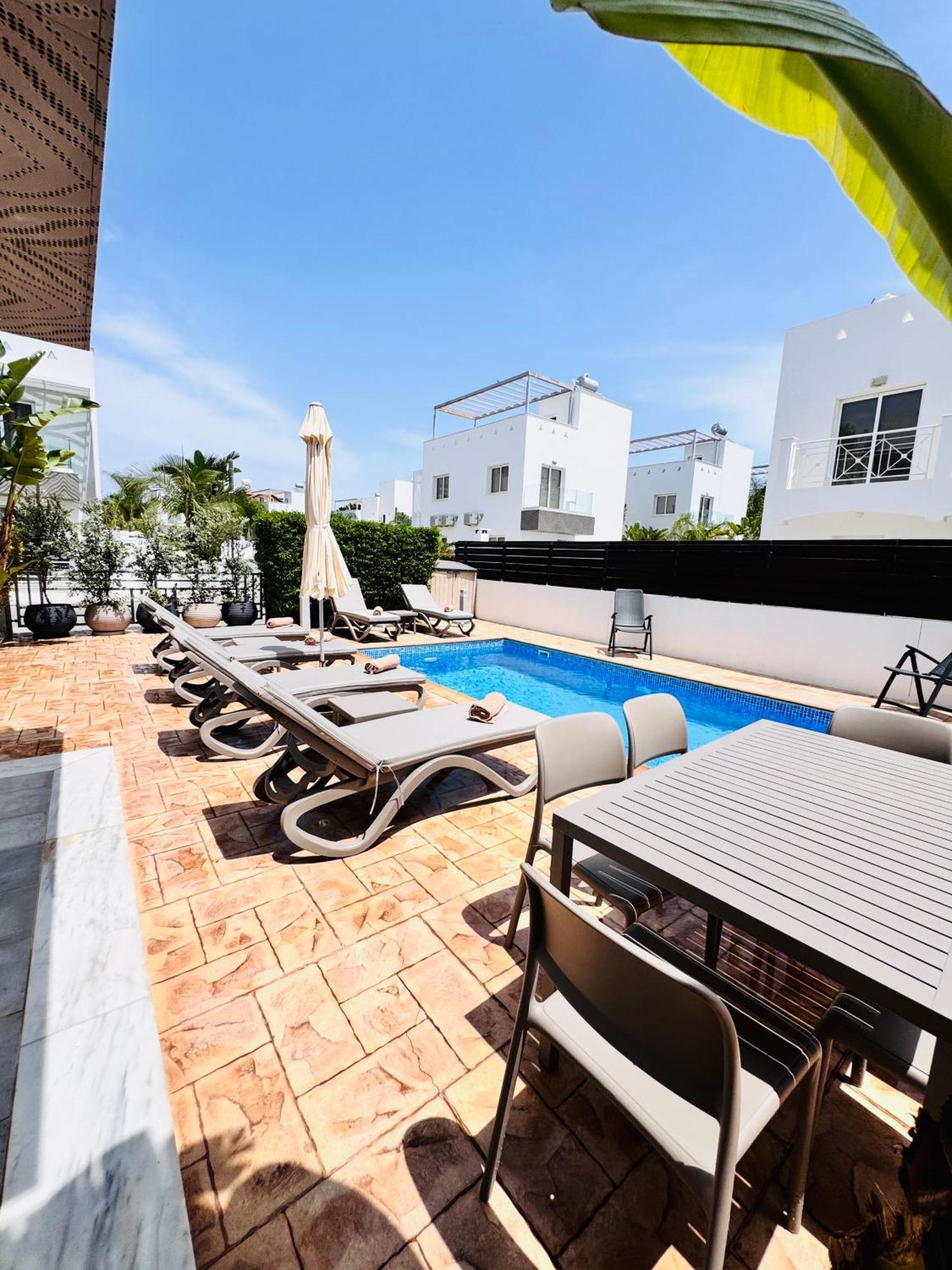 Villa Nissini Wana Luxury Agia Napa