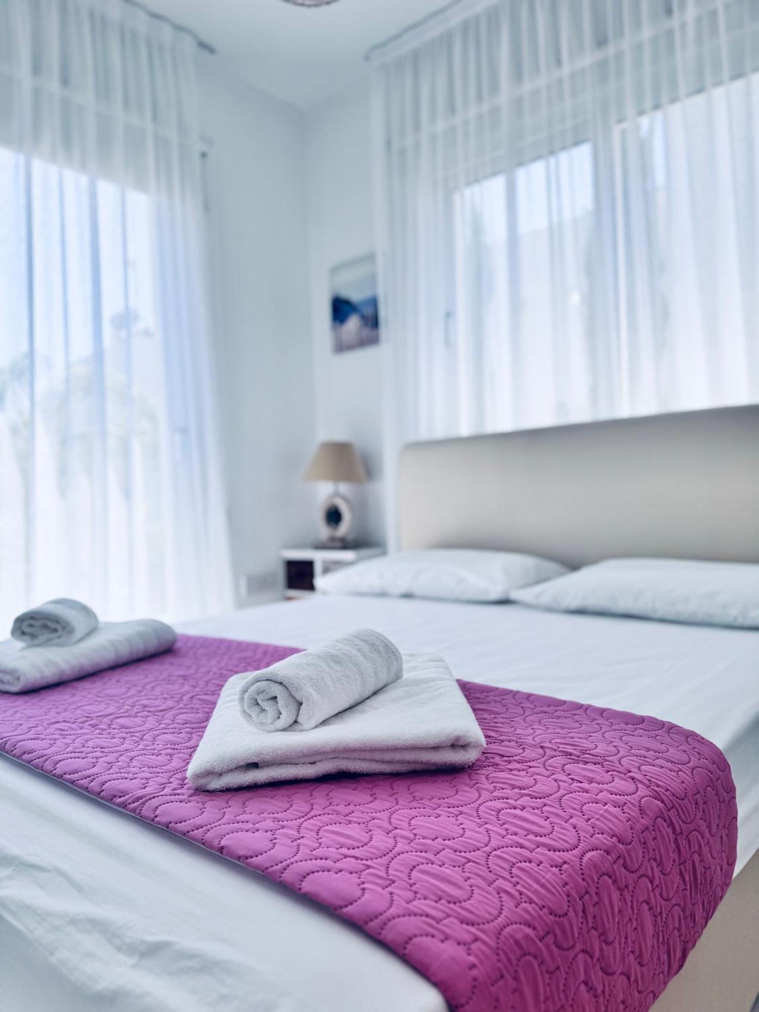 Nissini Wana Luxury Villa Agia Napa