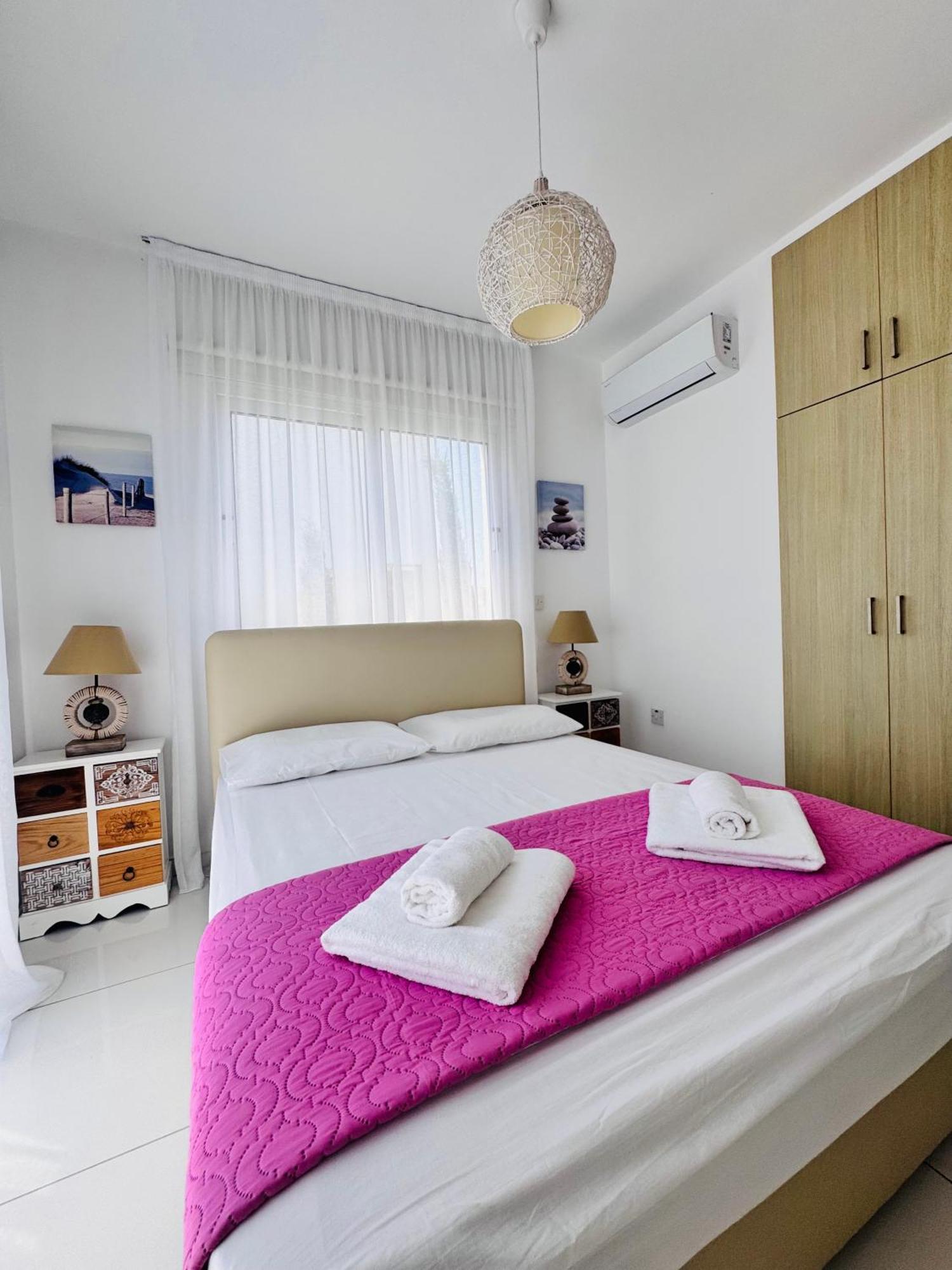 Nissini Wana Luxury Villa *